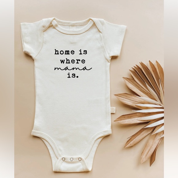 Tenth & Pine Other - Tenth & Pine home is where mama is bodysuit, sz 6-12m